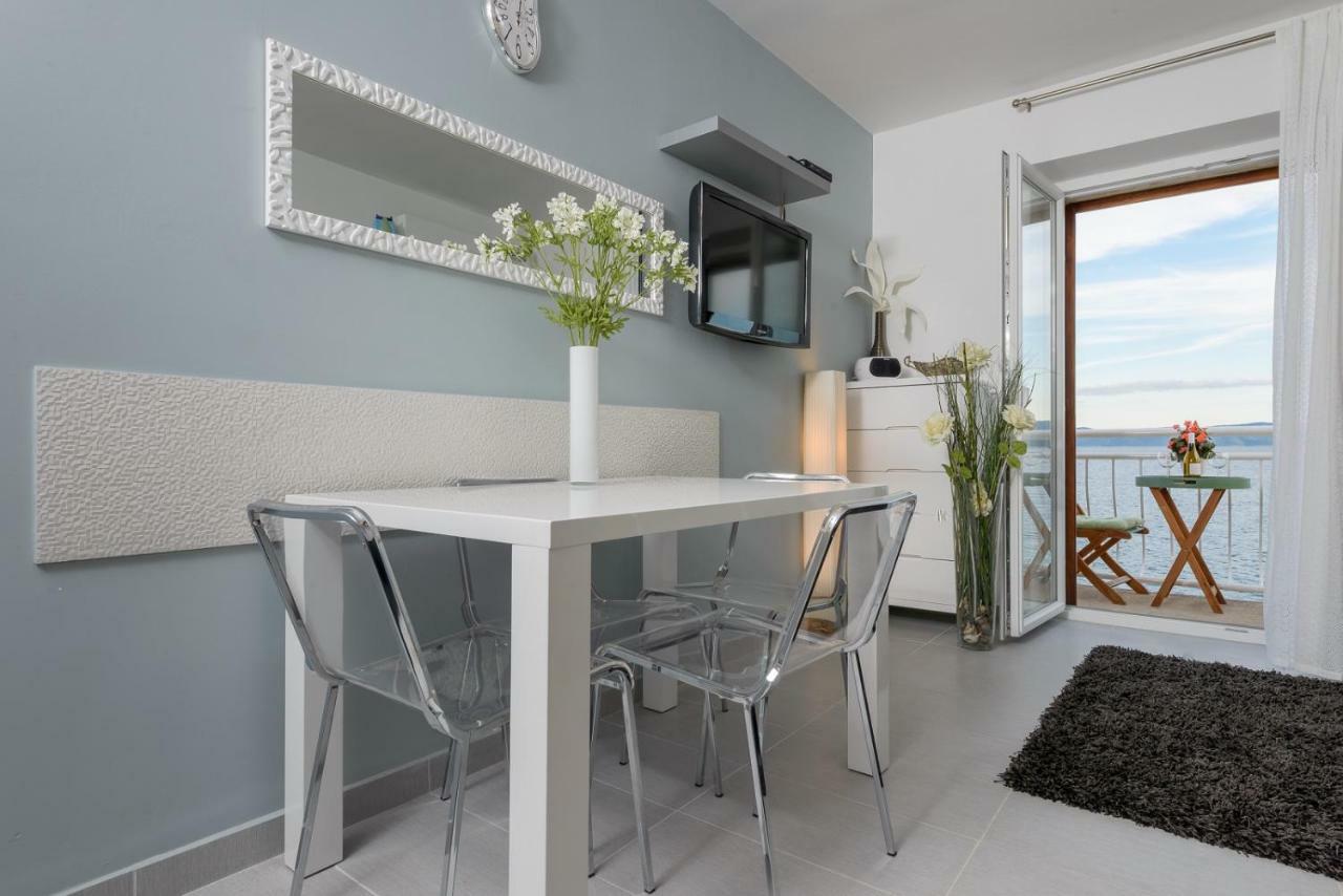 Top Location! Beach & Center Apt 4 Bol Exterior photo