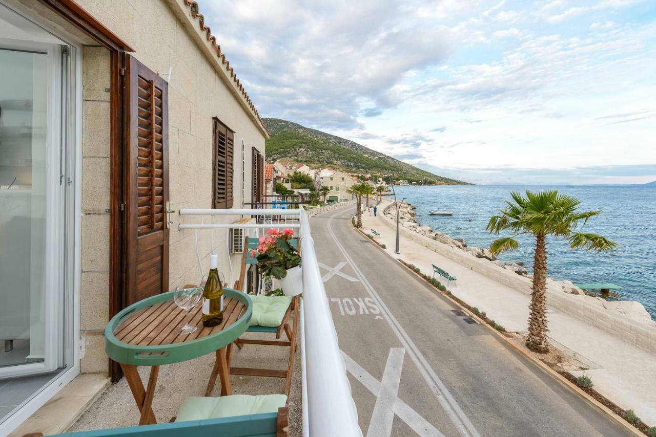Top Location! Beach & Center Apt 4 Bol Exterior photo